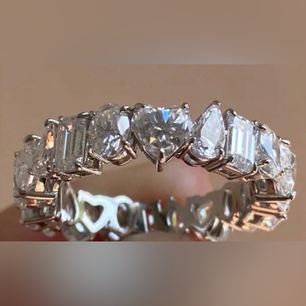Modern Costume Cocktail Jewelry CZ  Diamond Statement Ring Sz 8